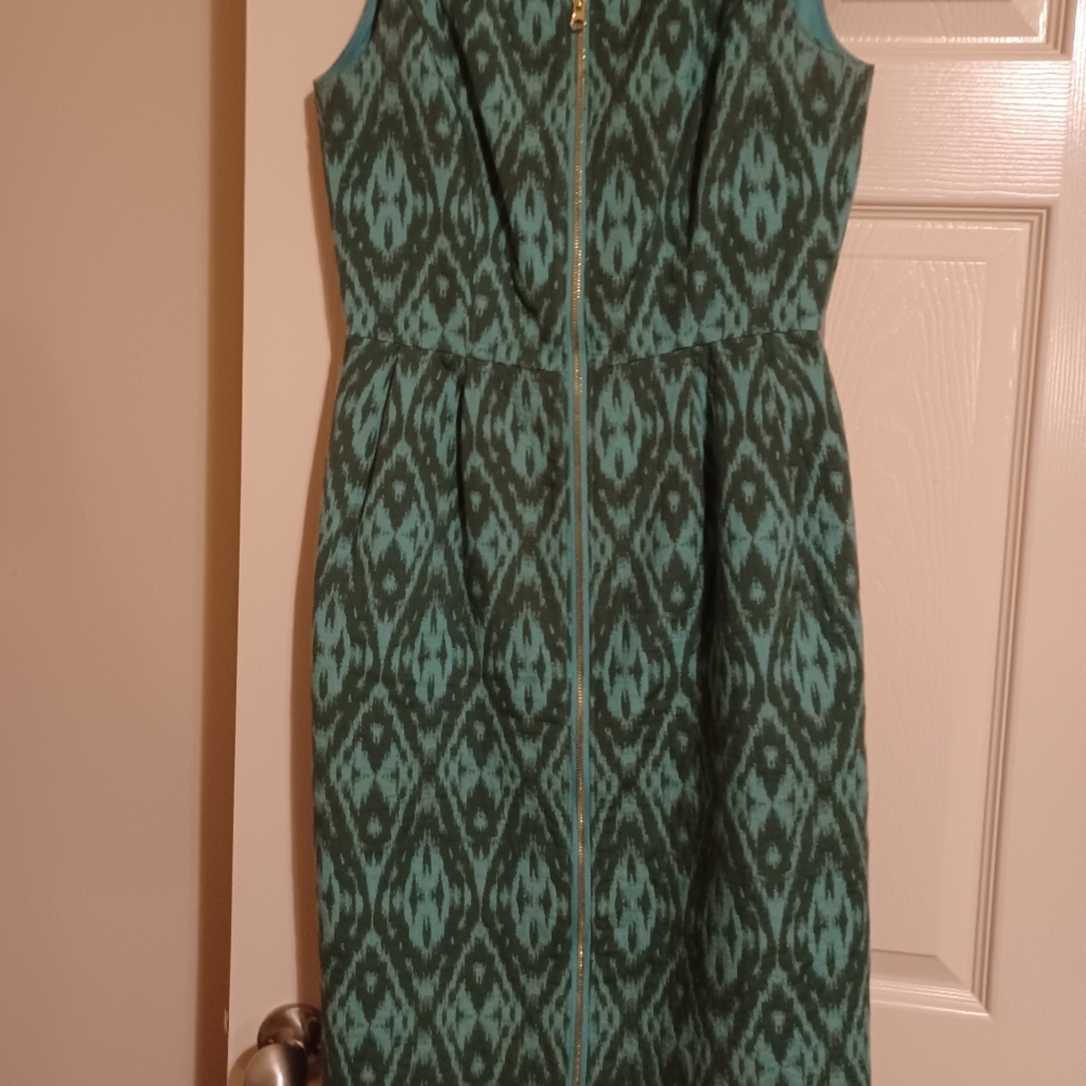 Dress - Picture 2 of 3